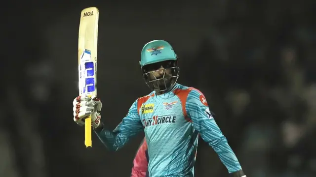 दीपक हुडा