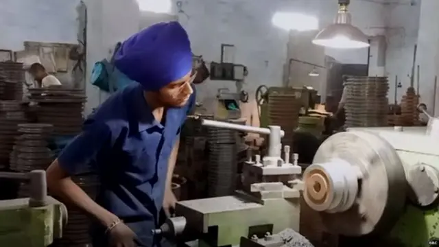 ਕਾਰੋਬਾਰ