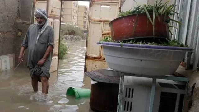 سیل