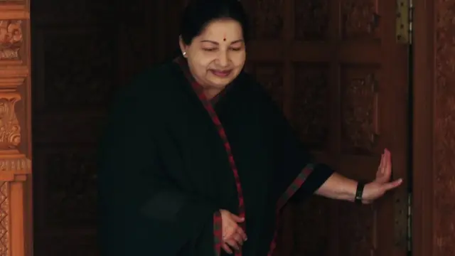 'காவிரி: மருத்துவமனையில் ஜெயலலிதா ஆலோசனை நடத்தினார்`