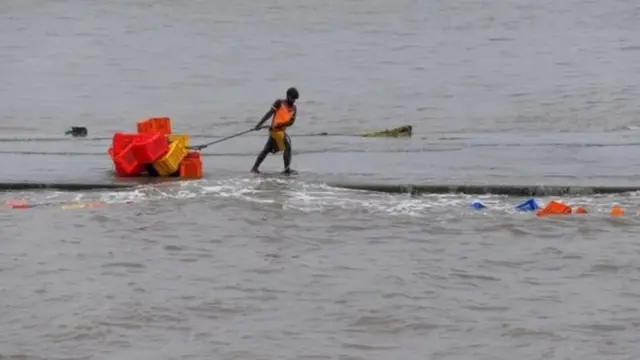 bu gün Hindistan fırtına