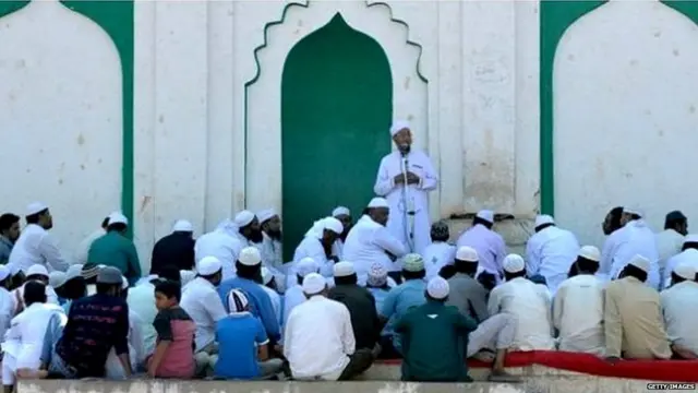 પ્રતીકાત્મક તસવીર