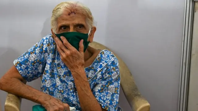 कोरोना, मास्क