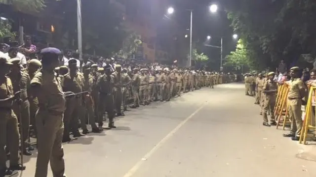 चेन्नई में भारी पुलिस बल तैनात