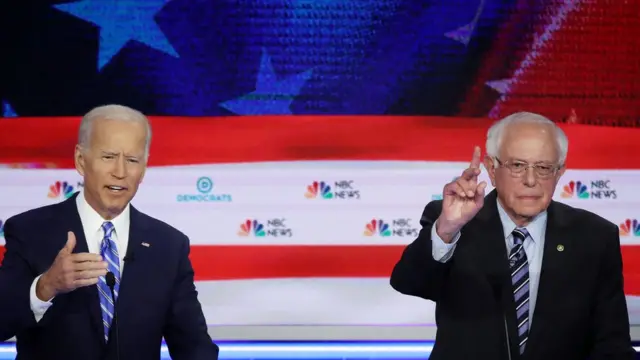 Joe Biden y Bernie Sanders