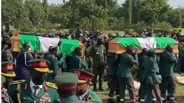 Awọn to gbe oku lọ si iboji