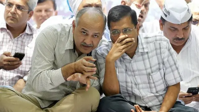 अरविंद केजरीवाल और मनीष सिसोदिया