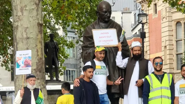 फ्रीडम मार्च, कश्मीर