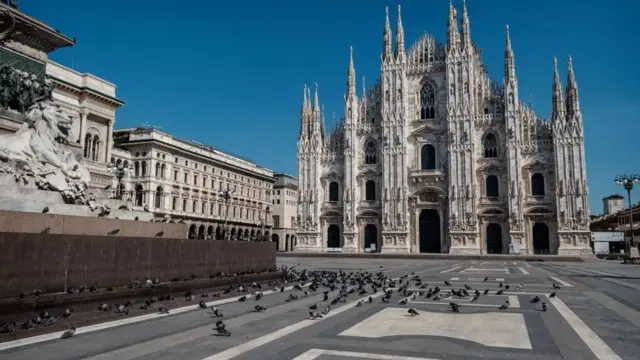 텅 빈 밀라노 거리