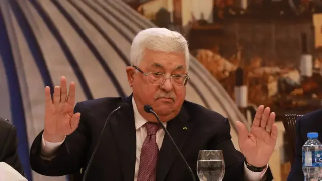 محمود عباس