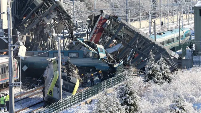 Крушение поезда