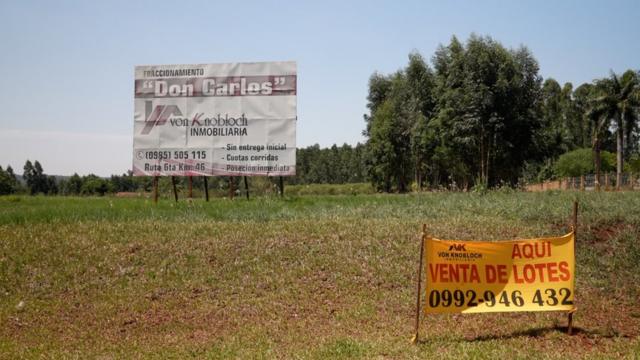 Anúncio para a vendaaposta quentepropriedadesaposta quenteColônias Unidas