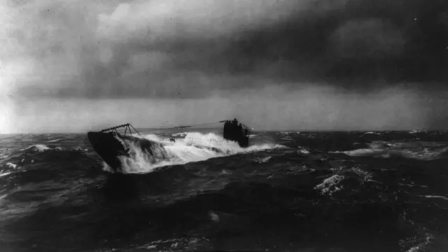 في يناير/كانون الثاني عام 1942 أغرقت الغواصات الألمانية 35 من سفن الحلفاء قبالة الساحل الشرقي الأمريكي