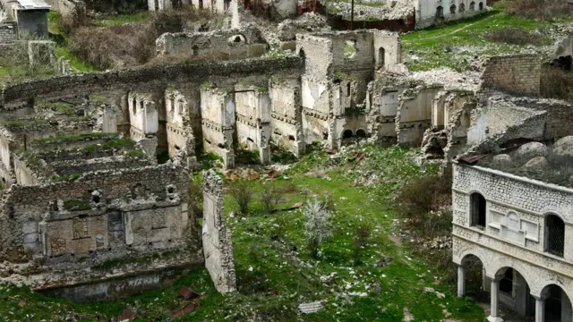 Şuşa şəhəri Şuşa şuşalılar Azərbaycan bu gün tikinti-quruculuq işləri Yuxarı Gövhərağa Məscidi Yuxarı Məscid