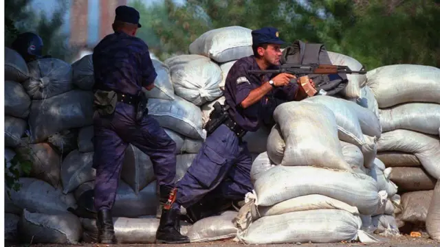 Pripadnici MUP-a Srbije, Kosovo, 1998.