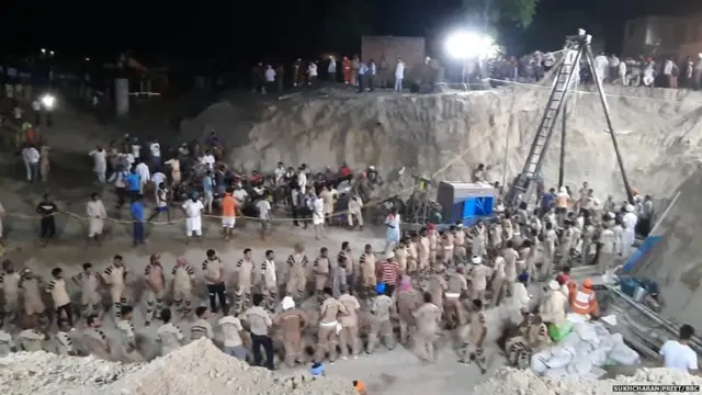 ਫ਼ਤਿਹਵੀਰ ਨੂੰ ਬਚਾਉਣ ਦੀ ਮੁਹਿੰਮ ਜਾਰੀ