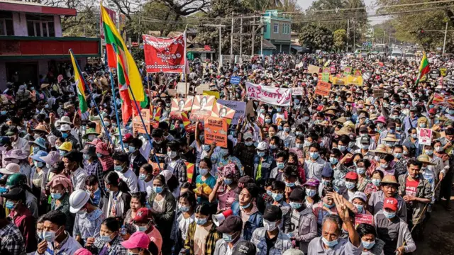 ကျောက်ပန်းတောင်းမြို့က ဆန္ဒပြပွဲ