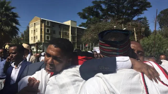 Pireezidantoonni lamaan jaarsolii biyyaan wayita simataman. Konfaransiin kun kan magaalaa Bahirdaaritti Onkoloolessa bara 2017 taa'ametti aanee kan lammataati.