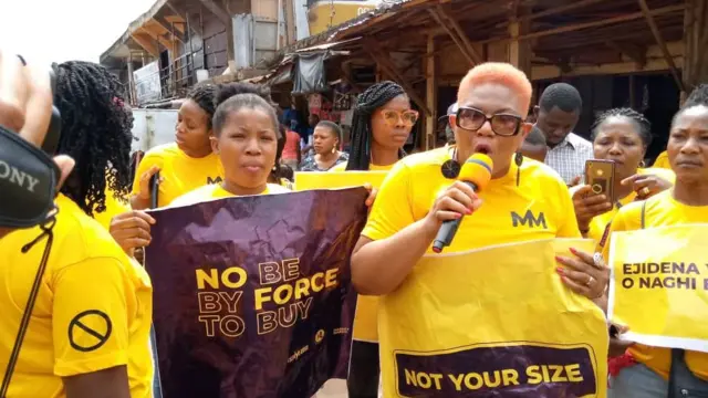 Ụmụnwanyị na ngagharị iwe