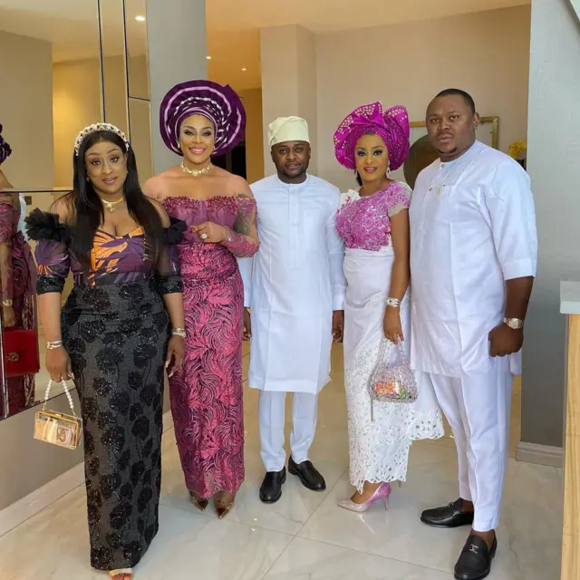 Obi Cubana Oba Anambra: Cubana Chief Priest oga mama burial fotos from Oba, Anambra State