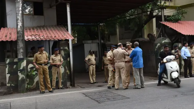 मातोश्रीची वाट