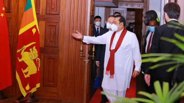 இலங்கைக்கு விஜயம் செய்த சீன தூதுக்குழு