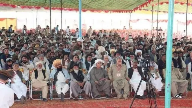 د پښتنو جرګه