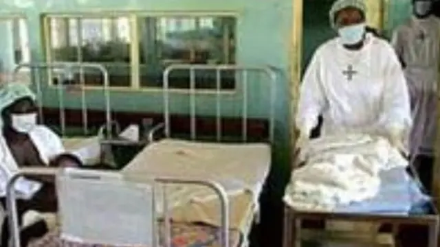 Awọn olutọju alaisan nile iwosan