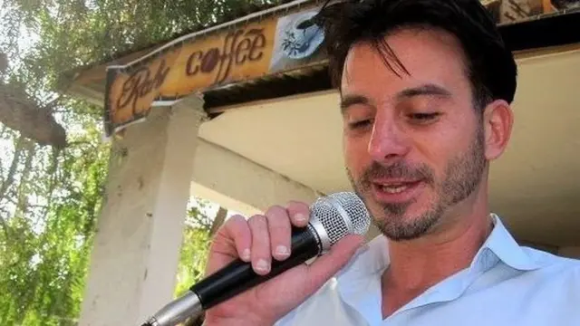 ያሮስላቭ ጉትጋርጽ ኣብ መድረኽ ስነ ፅሑፍ መፅሓፍ ትግርኛ እንተንብብ