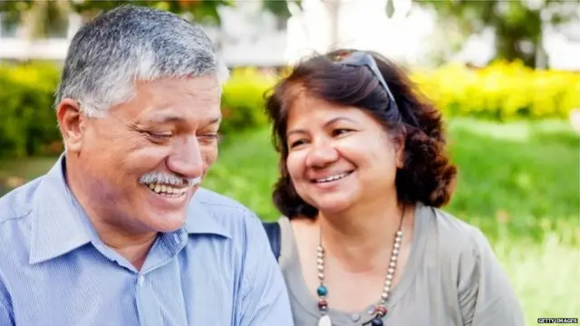 बुजुर्ग और सैंडविच जनरेशन