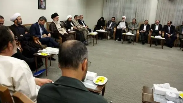 جلسه آیت الله خامنه ای و نمایندگان کاندیداها