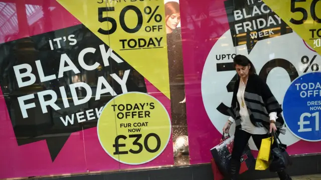 ร้านขายของติดป้ายลดราคา