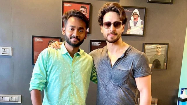 दीपेंद्र सिंगसोबत टायगर श्रॉफ