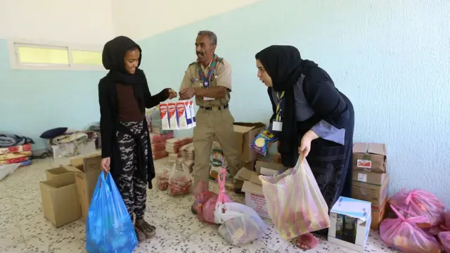 مركز مساعدات إنسانية