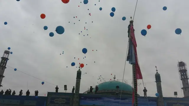 تصویری از مزار شریف