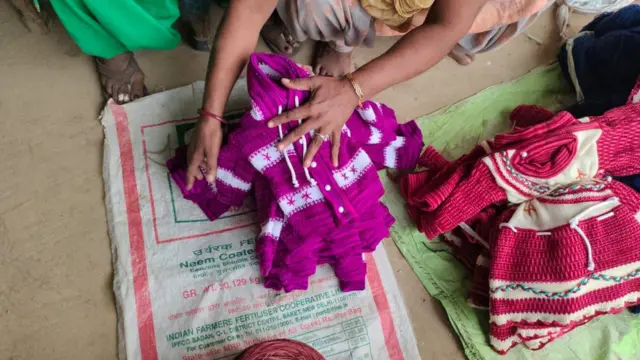 ਬੁਣਕਰ ਔਰਤਾਂ