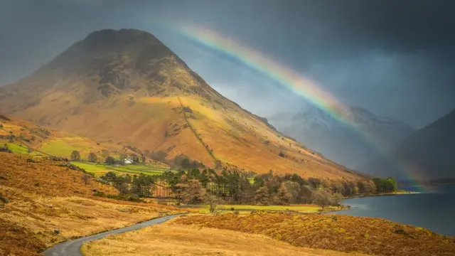 Радуга после дождя в Йоркшире