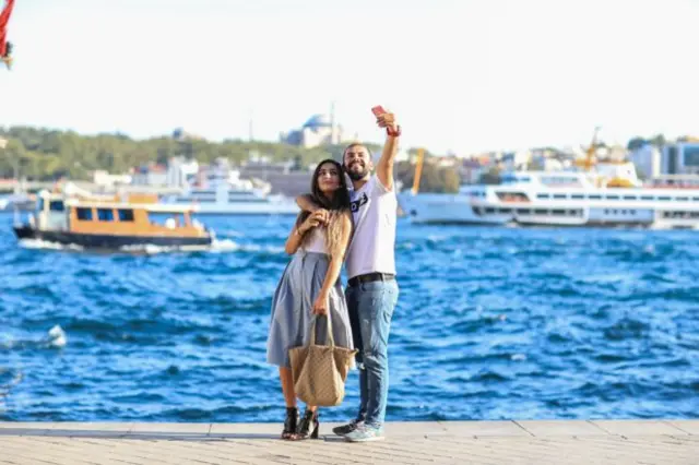 سال گذشته در مجموع نزدیک به ۵۲ میلیون نفر از کشورهای دیگر به ترکیه رفته بودند