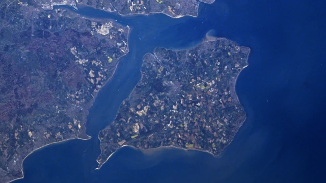 Пролив Те-Солент