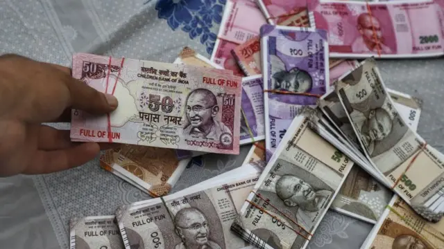 2000 रुपयांची नोट, नोटबंदी