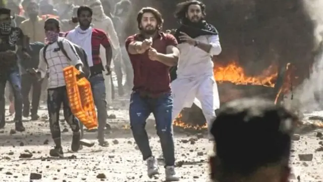 शाहरुख़