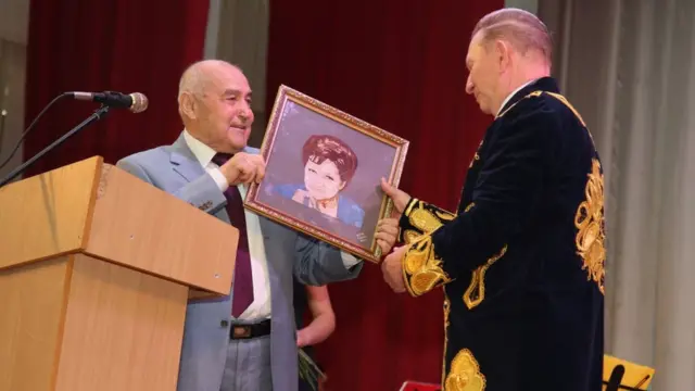 Февзі Якубов