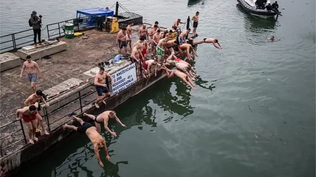 Хрещення, Сербія