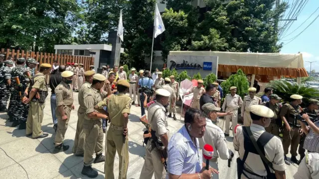 रॅडिसन ब्ल्यू