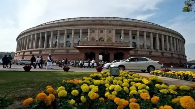 संसद अधिवेशन, दिल्ली