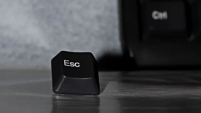 La tecla "Escape" está cayendo en desuso.