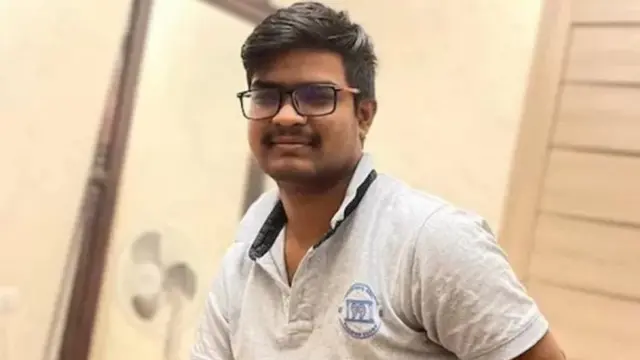 नवीन शेखरप्पा, विद्यार्थी