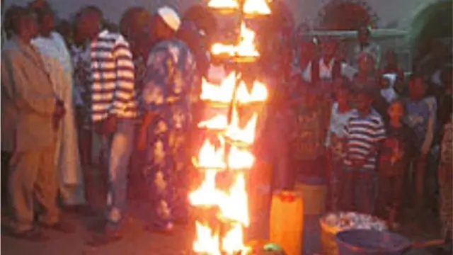 Fitila Oloju mẹrindinlogun