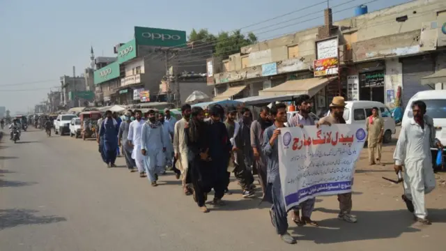 طلبا احتجاج