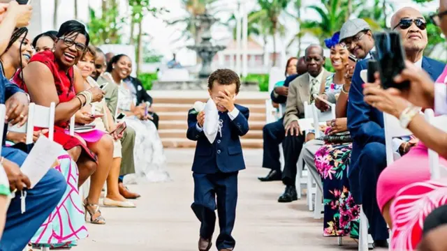 আলোচিত আরেকটি বিয়ের ছবি